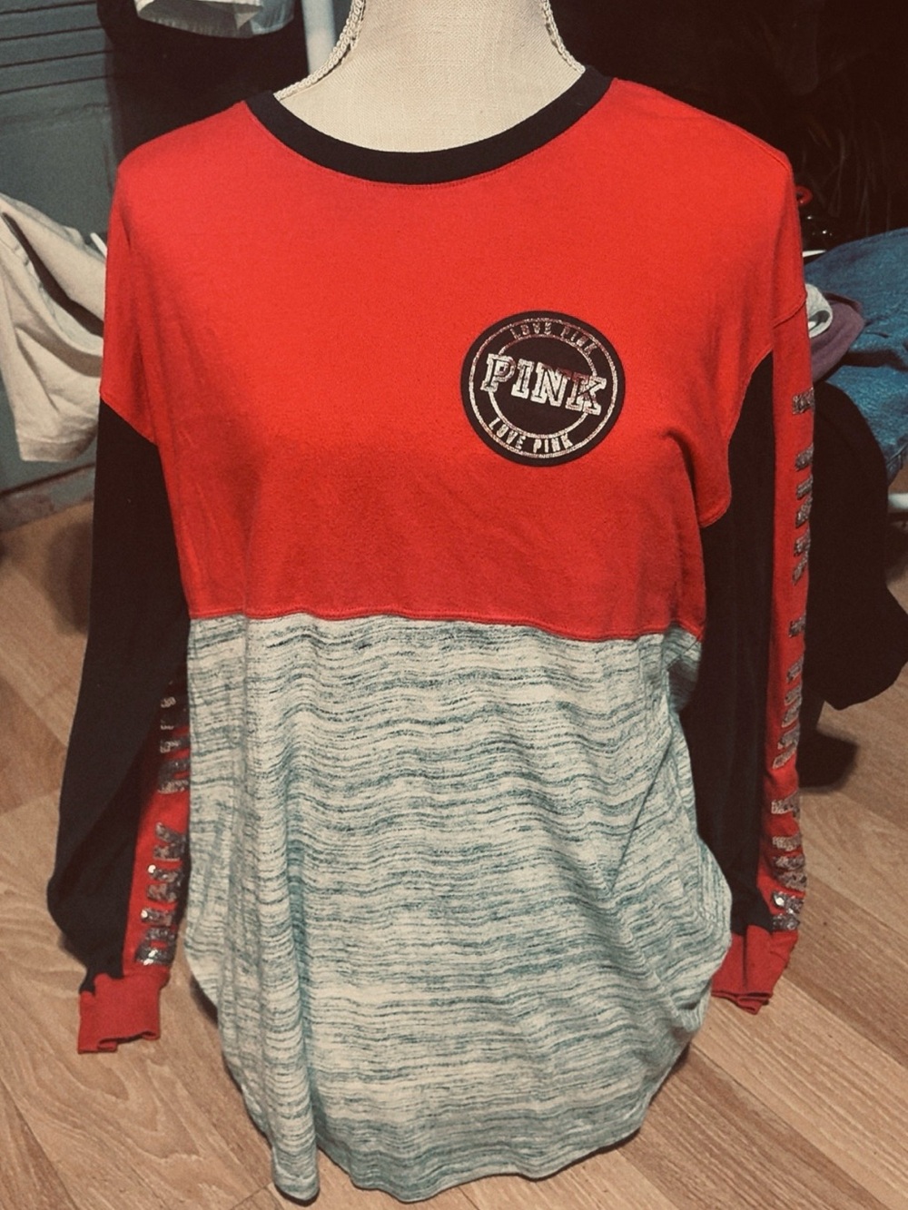 PINK Victoria's Secret Red, Black & Heather Long-Sleeve Colorblock Tee